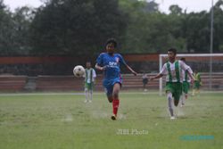 POPDA SOLORAYA 2016 : Tim Sepak Bola Solo: SMA Tumbang, SMP Menang