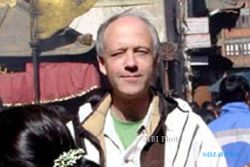 PERANG AFGHANISTAN : Wartawan Swedia Ditembak Mati di Kabul