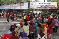 WISATA KULINER SOLO : Kuliner dan Rest Area Kampoeng Batik Laweyan Sepi Pengunjung