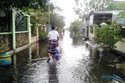 BANJIR GROBOGAN : Puluhan Rumah Warga di Purwodadi Tergenang Banjir