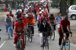 FOTO MIDER PRAJA : Bersepeda bersama jajaran SKPD