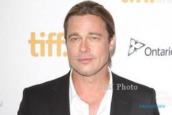 FILM BARU : Brad Pitt Jadi Karakter Culun di 22 Jump Street?