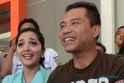 PEMILU 2014 : Lolos ke Senayan, Anang Hermansyah Masih di Singapura