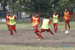 FASILITAS OLAHRAGA SOLO : Pemkot Perbaiki 2 Lapangan Rp340 Juta, Ini Lokasinya