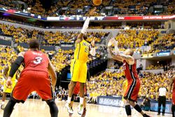 FINAL WILAYAH TIMUR NBA 2014 : Indiana Pacers Hantam Juara Bertahan Miami Heat di Game Pembuka