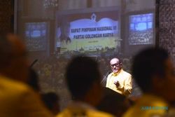 PILPRES 2014 : Sampaikan Hasil Rapimnas Golkar, Ical-Mega Tetap Nihil