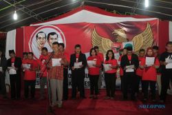 FOTO JOKOWI CAPRES : Sukarelawan Jokowi-JK Deklarasi di Sekolah