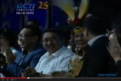 INDONESIAN IDOL 2014 : Datang ke Grand Final Indonesian Idol Prabowo Pakai Topi Papua, Ada Apa?