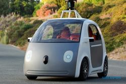 Kembangkan Mobil, Google Rekrut Mantan CEO Ford