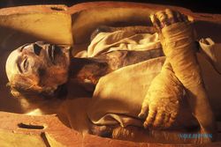 PENEMUAN BARU : Arkeolog Temukan 50 Mumi di Luxor Mesir