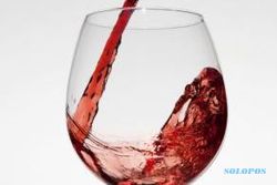 TIPS HIDUP SEHAT : Red Wine Bagus untuk Cegah Kerusakan Gigi?