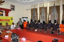 Pesta Ganja di Asrama Mahasiswa Jogja Digerebek, 9 Ditangkap