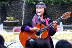 Komunitas Musik Balada Solo Gandeng Ully Sigar Rusady Bangun Rumah Balada Indonesia   