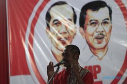 PELANTIKAN JOKOWI-JK : "Hujan" Aplaus untuk Jokowi