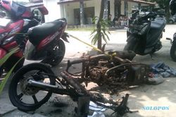 TAWURAN PELAJAR SLEMAN : Duh .. Geng Pelajar Bentrok, Satu Motor Dibakar