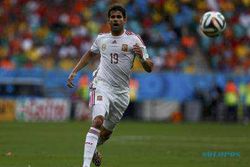 SPANYOL VS BELANDA : Skor 1-5, Debut Pahit Diego Costa