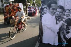 FOTO JOKOWI CAPRES : Foto Jokowi Dipamerkan di Ngarsopuro
