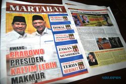 PILPRES 2014 : Pendukung Jokowi-JK Bakar Tabloid Martabat