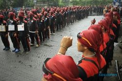 PRABOWO CAPRES : Buruh Longmarch Bandung-Jakarta demi Prabowo-Hatta