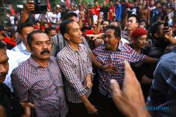 PRABOWO VS JOKOWI : Tak Mirip Soekarno, Jokowi Dinilai Sebagai The Real Marhaen