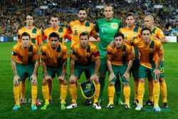 GRUP B PIALA DUNIA 2014 : Prediksi Australia Vs Belanda, Oranje Diunggulkan 4-0   