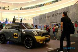 FOTO BATMAN 75 TAHUN : Isi Liburan dengan Merayakan Ulang Tahun Batman