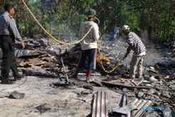 KEBAKARAN WONOGIRI : Gara-gara Puntung Rokok, Tiga Rumah Ludes Terbakar