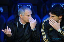 RUMOR PELATIH : Asisten Tegaskan Mourinho Tak Pecah Belah Madrid
