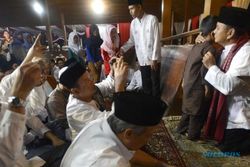 FOTO MASA TENANG PILPRES 2014 : Prabowo Buka Puasa Bersama Keluarga Pahlawan