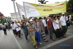FOTO JOKOWI CAPRES : Barisan Santri Nusantara Dukung Hari Santri