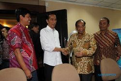 FOTO JOKOWI CAPRES : Joko Widodo Kunjungi Bisnis Indonesia
