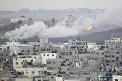 ISRAEL SERANG GAZA : Serang Kamp Pengungsi PBB, Israel Bilang Hanya Membalas