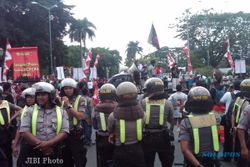 NATAL 2014 : Jokowi Janji Kunjungi Papua 3 Kali Setahun