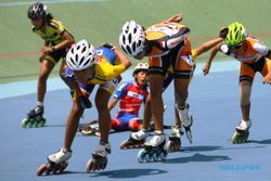 FOTO KEJURDA SEPATU RODA WALIKOTA CUP : Atlet Sepatu Roda Jateng-DIY Berlaga di Manahan