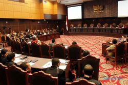 HASIL SIDANG MK : Kuasa Hukum Prabowo-Hatta Kecewa
