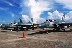 FOTO PESAWAT TEMPUR TERBARU : 3 T-50i Golden Eagle Siap Berlatih D-14