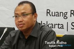 Sebut Roro Jonggrang Bikin Tangkuban Perahu, Sekjen PKS Dibully Netizen