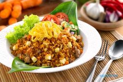 SERBA LIMA: Wow, Ini 5 Makanan Khas Indonesia yang Telah Mendunia!
