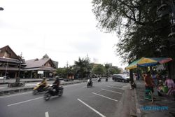 ARUS LALU LINTAS SOLO: Jl. Diponegoro Depan Mangkunegaran Diubah Jadi Dua Arah