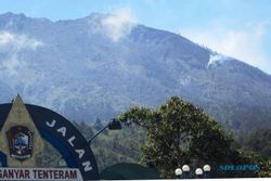 KEBAKARAN HUTAN : Jalur Pendakian Gunung Lawu Ditutup Total