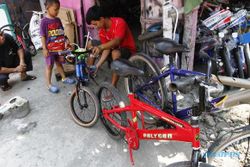 FOTO INFO BELANJA : Sepeda Anak Laris Pascalebaran 2014