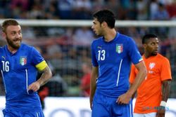 LAGA PERSAHABATAN : Debut Gemilang Conte, Italia Kalahkan Belanda 2-0