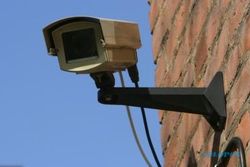 PENCURIAN SRAGEN : Pencuri Pecah Kaca Mobil, Polisi Buka Rekaman CCTV Bank