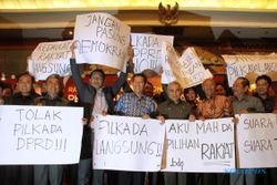 PILKADA LANGSUNG BERAKHIR : Kecewa, Ridwan Kamil dan Perludem Siap Gugat UU Pilkada ke MK