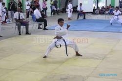 KEJURNAS PIALA MENDIKNAS 2014 : Forki DIY Berharap Dua Karateka Juniornya Raih Prestasi Terbaik