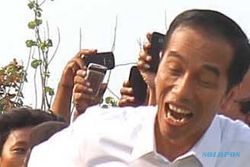 MERCY MOBIL DINAS MENTERI : Jokowi Tak Setuju, Mensesneg: Tidak Pakai Ya Silakan!