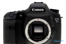 KAMERA DSLR CANON TERBARU : CANON EOS 7D Mark II Dibanderol Rp31 Juta