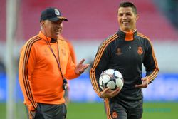 MASA DEPAN PEMAIN : Ancelotti Yakin Ronaldo Takkan Tinggalkan Madrid