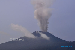 Tertinggi di Jateng, Apakah Gunung Slamet Masih Aktif? Ini Faktanya
