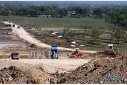 Pembangunan Infrastruktur Jateng-DIY Datangkan Material dari Kalimantan